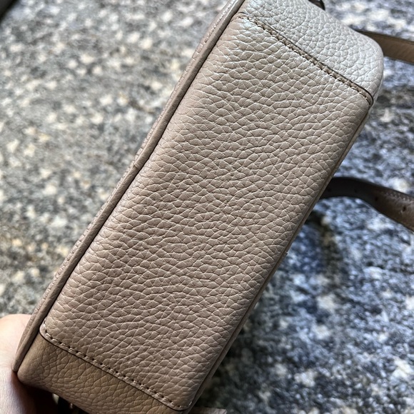 Kate Spade ♠️ Crossbody - Picture 4 of 4